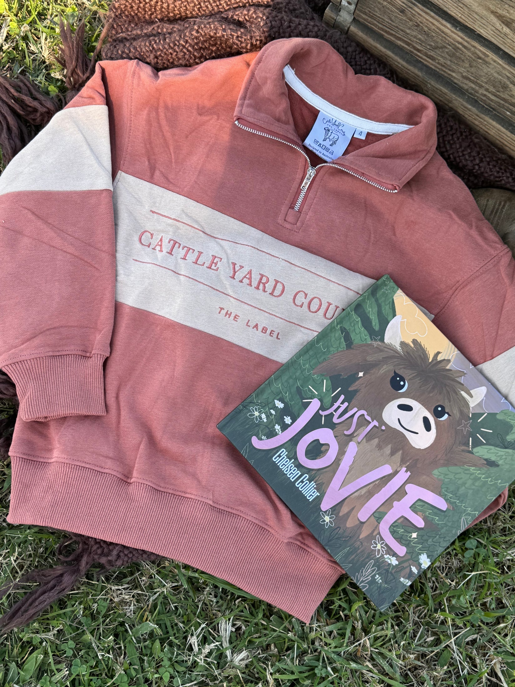 Cattle Yard Country Rust Zip Jumper Kids