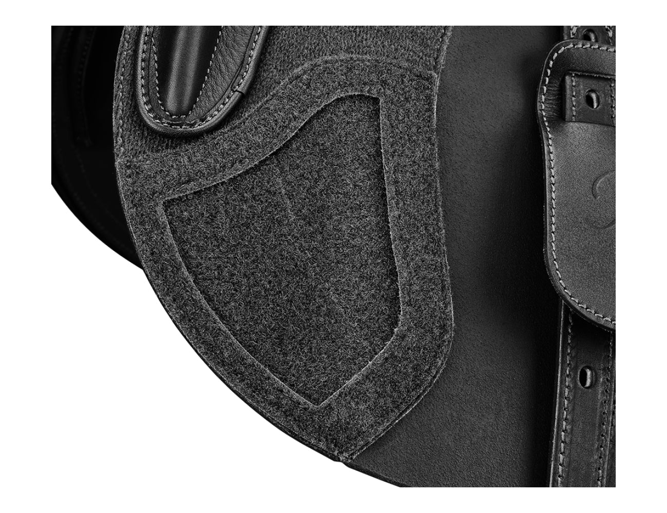 Bates Apex Jump Saddle
