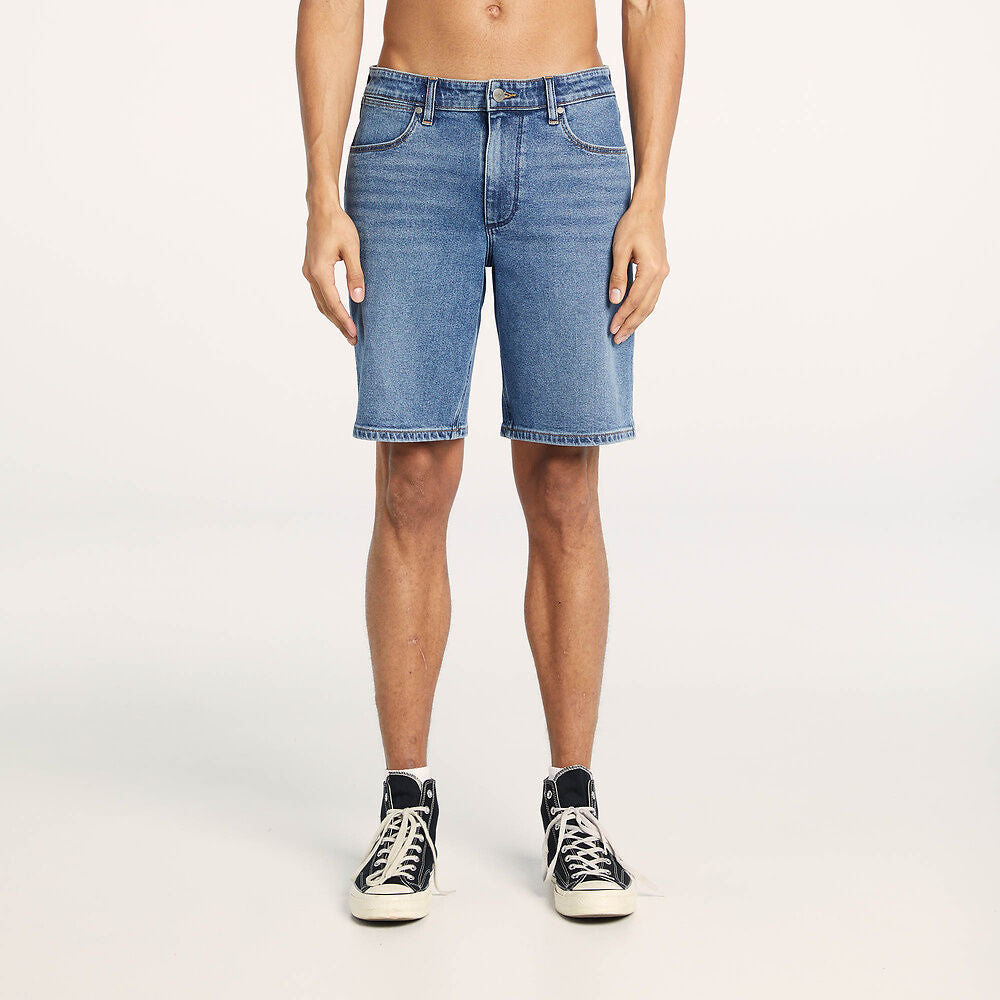 Wrangler Classic Straight Short Indigo Stone