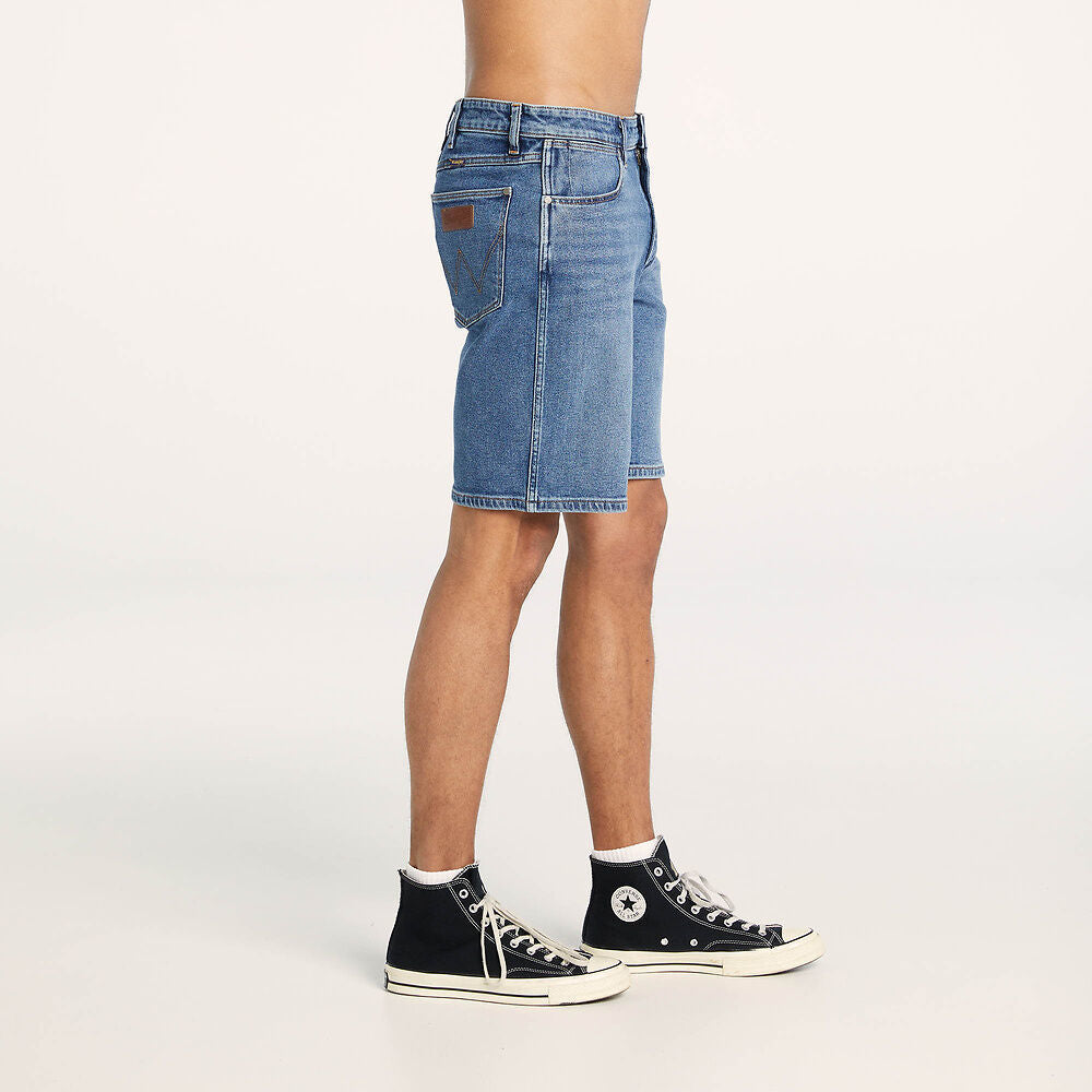 Wrangler Classic Straight Short Indigo Stone