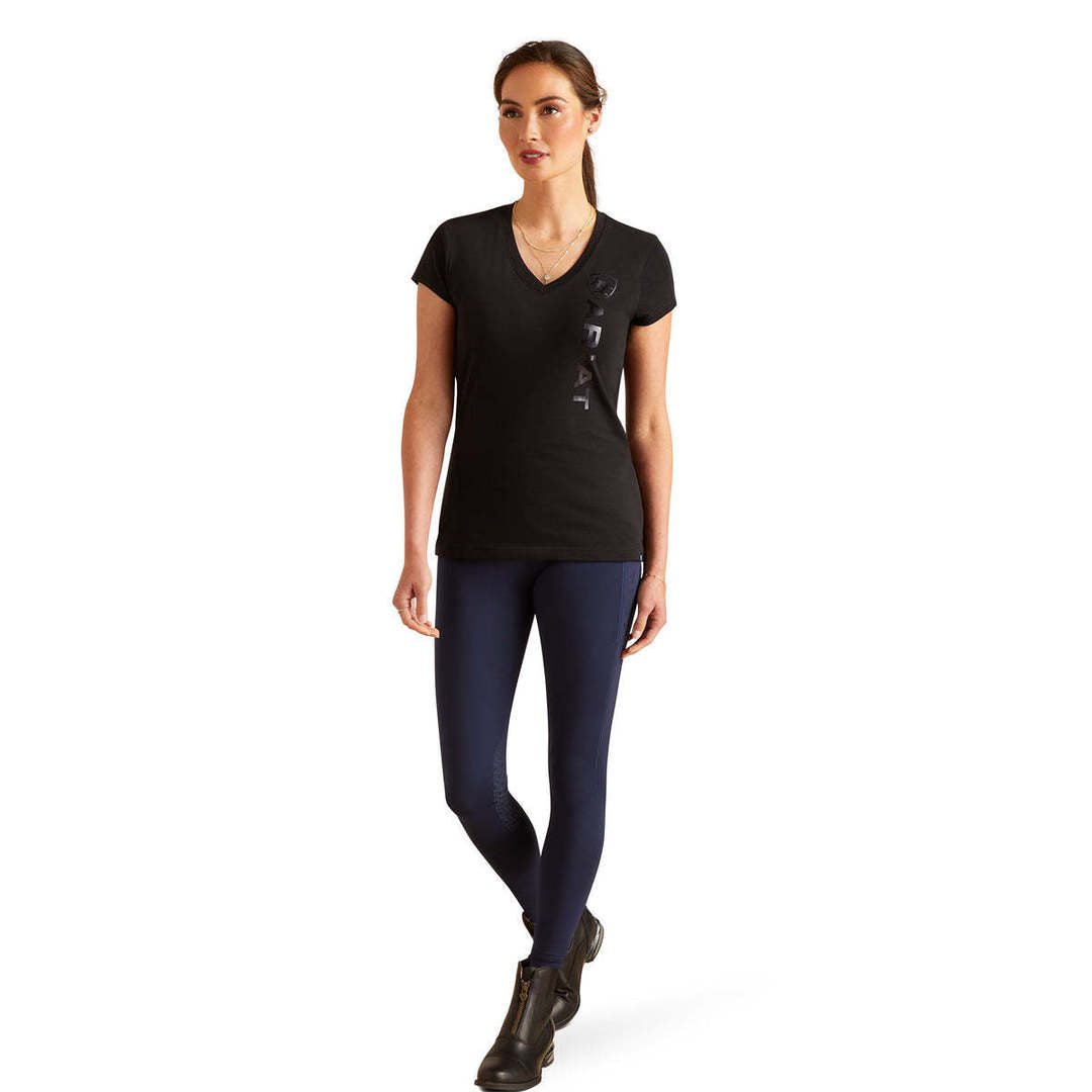 Ariat Wms Vertical Logo V Neck SS Tee