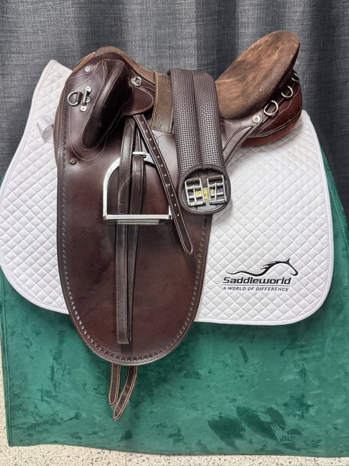 Pre-Loved Syd Hill Premium Stock Saddle SHX Adjustable Tree