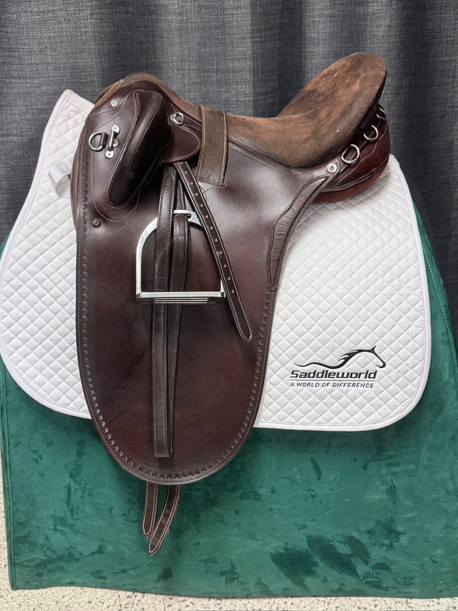 Pre-Loved Syd Hill Premium Stock Saddle SHX Adjustable Tree