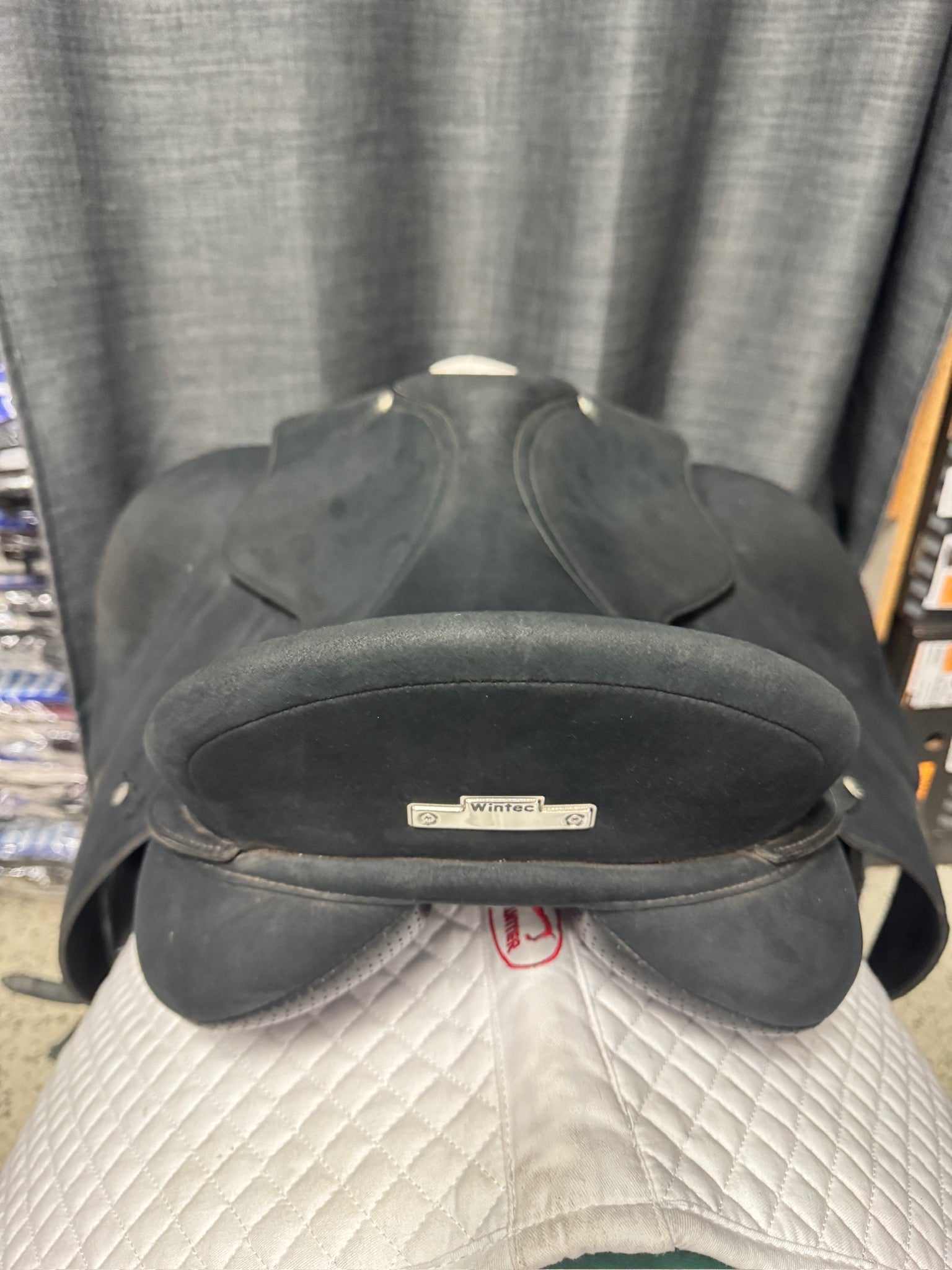Pre-Loved 2018 Wintec Isabell Dressage 17"