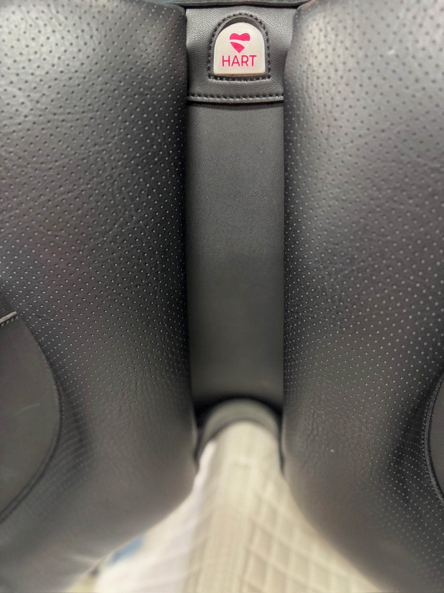 Pre-Loved Wintec Pro Wide Dressage Saddle 16.5"