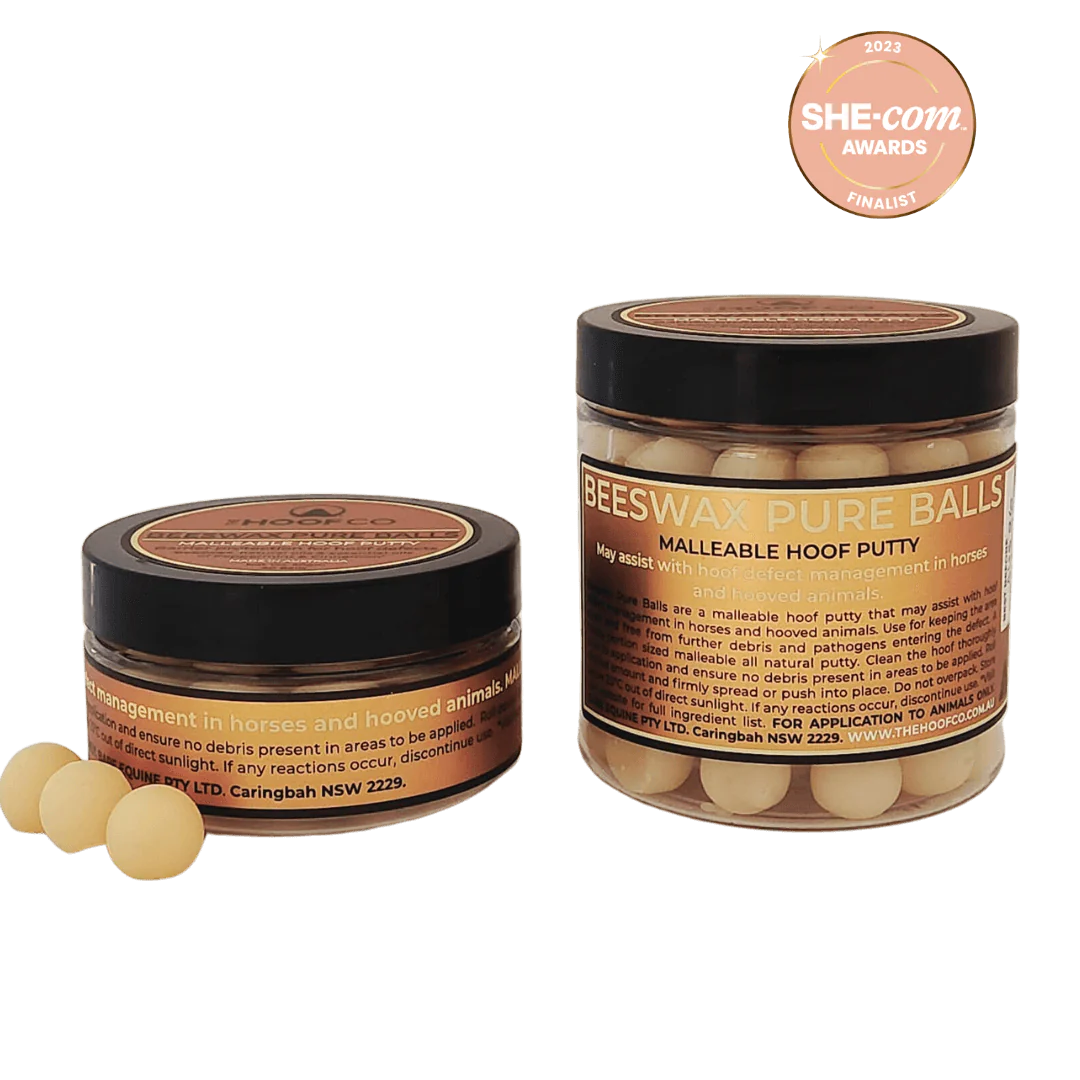 The Hoof Co Beeswax PURE Balls - Hoof defect management