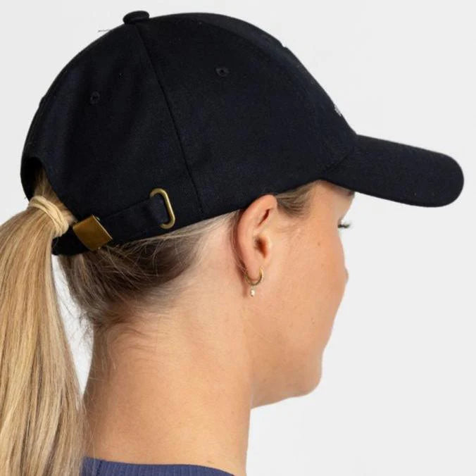 Victus Black Cap