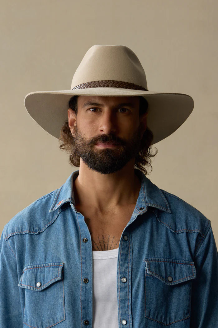 Akubra Riverina Sand