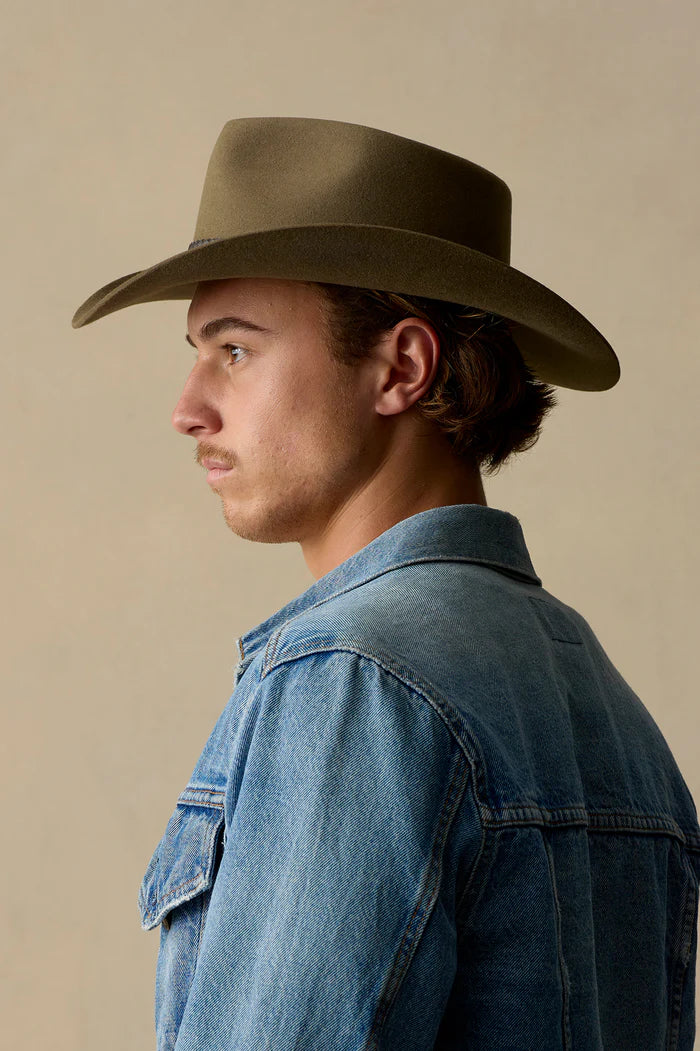 Akubra Snowy River
