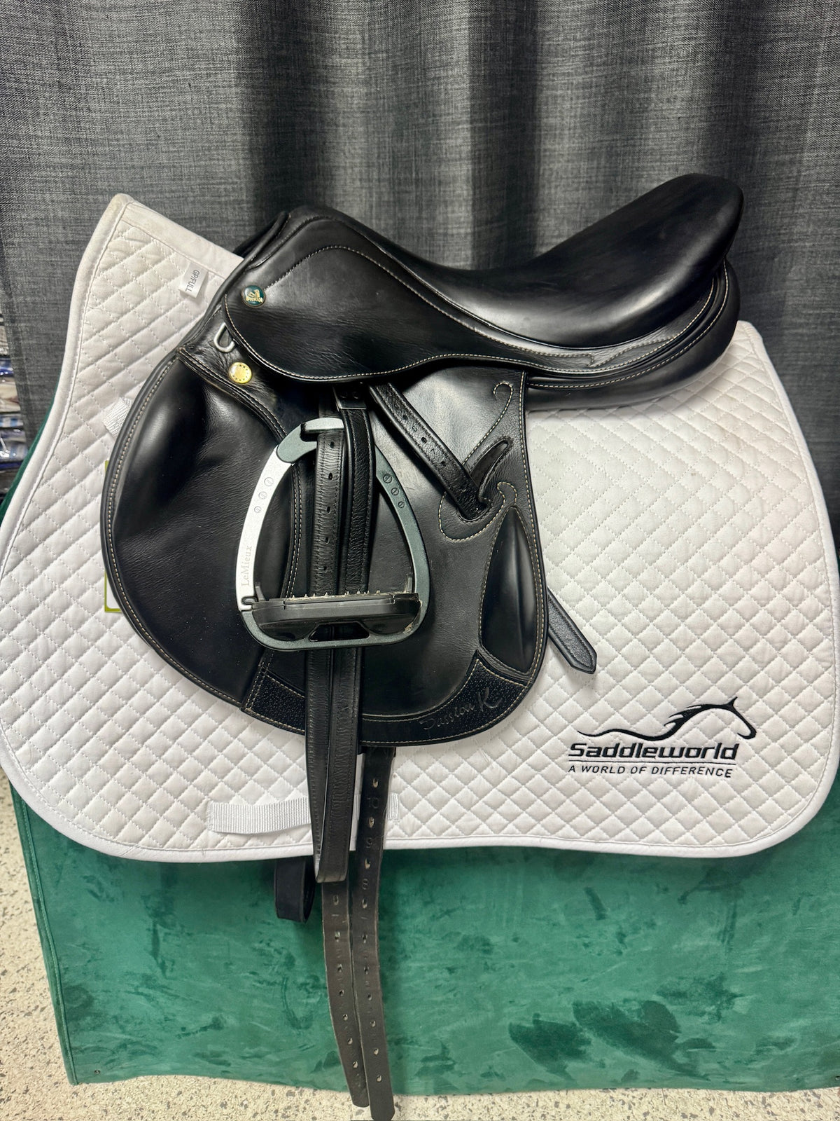 Pre-Loved Prestige Passion K Jump 17" Medium Gullet