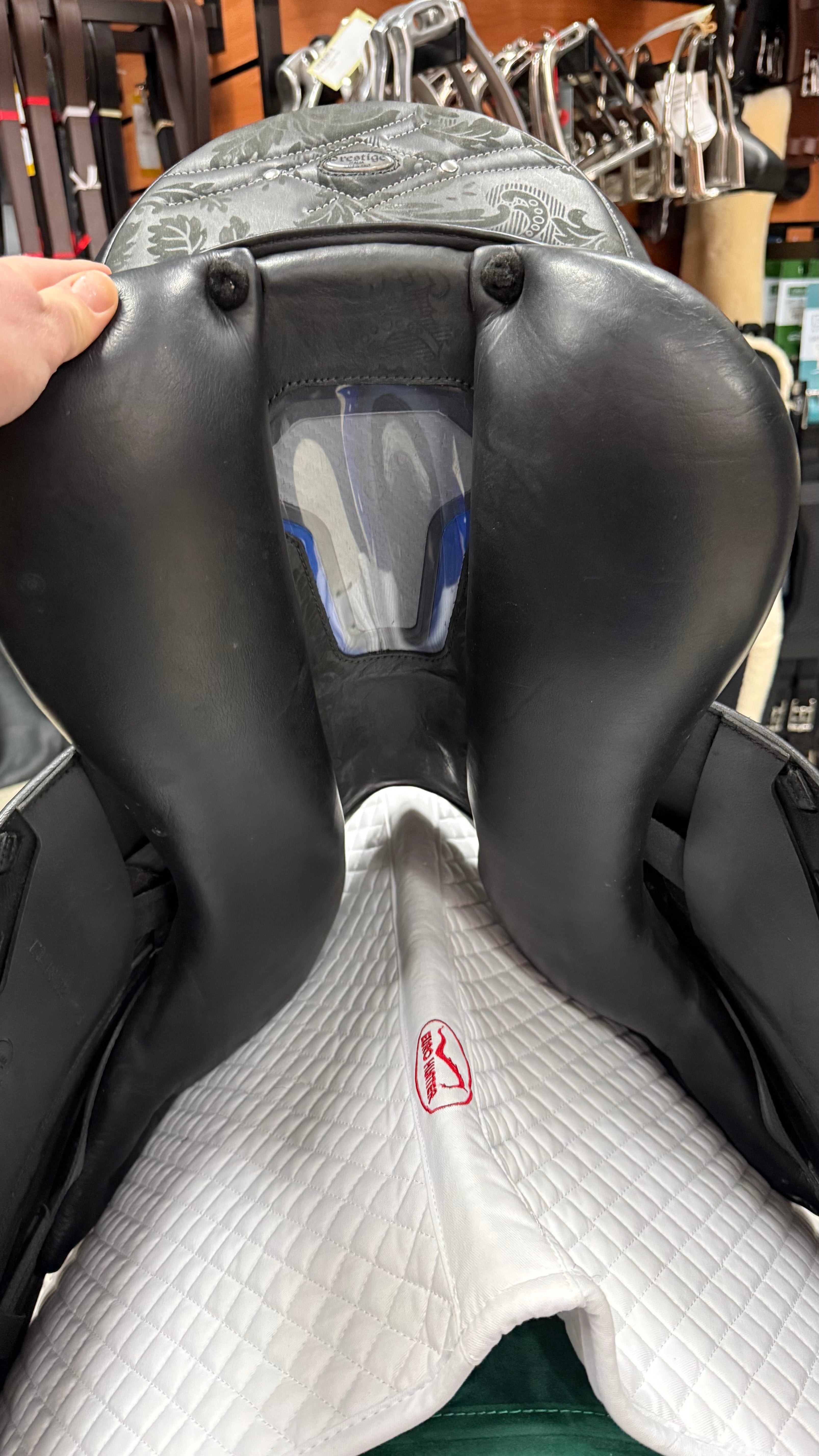 Pre-loved Prestige Philosophy K Lux MW