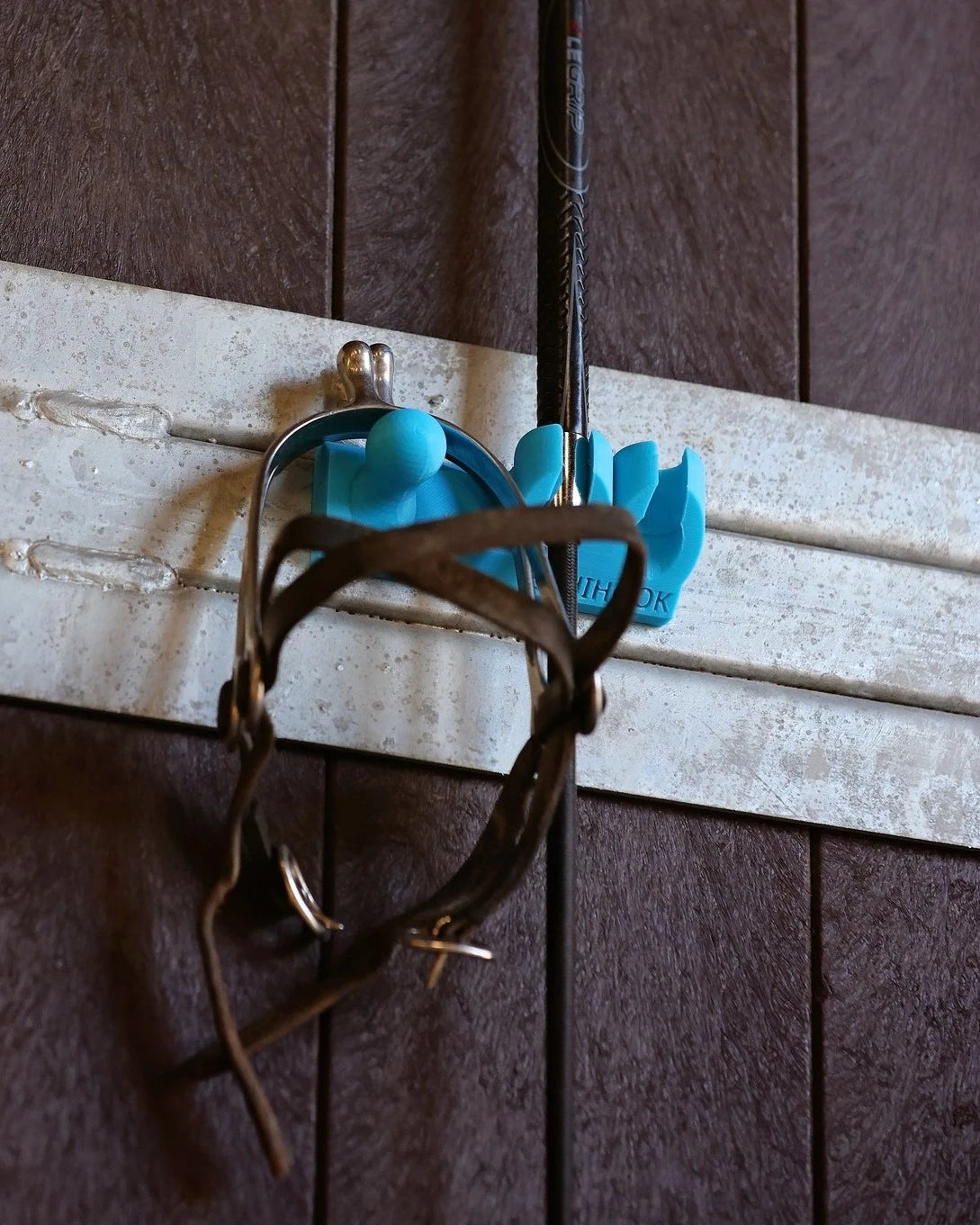 Equihook Whip & Kit Holder