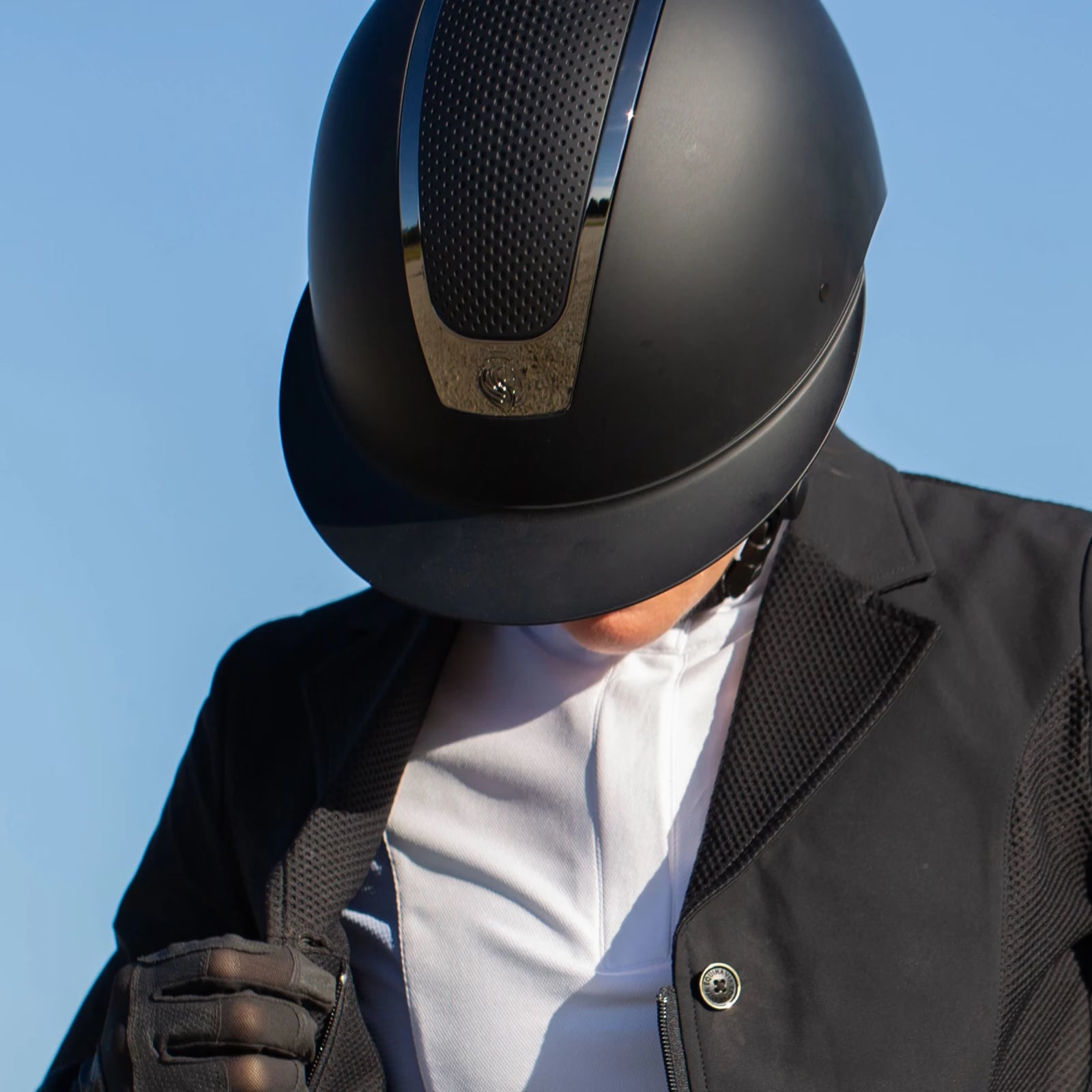 Equinavia Crown MIPS Helmet